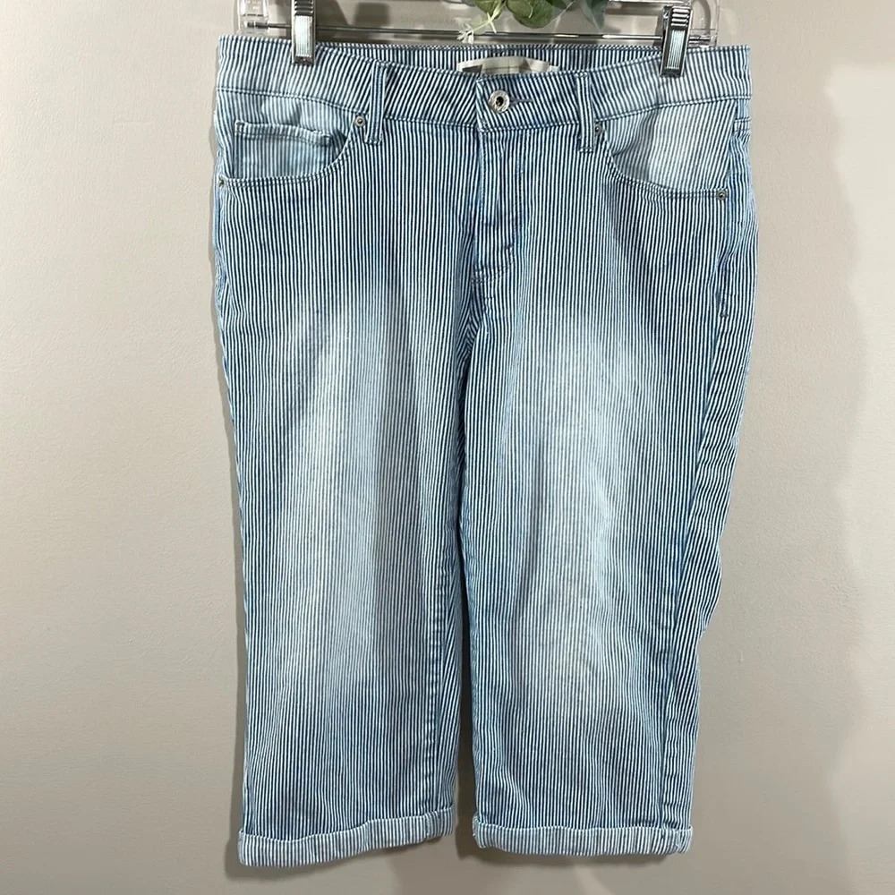 Levi’s Striped Cuffed Stretch Denim Jean Capris 8
